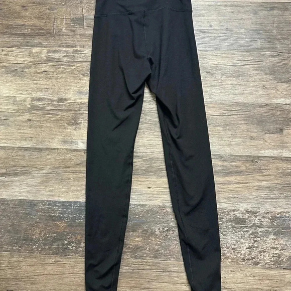 Old Navy Black Leggings High Waist Full Length Stretchy - Picture 1 of 4